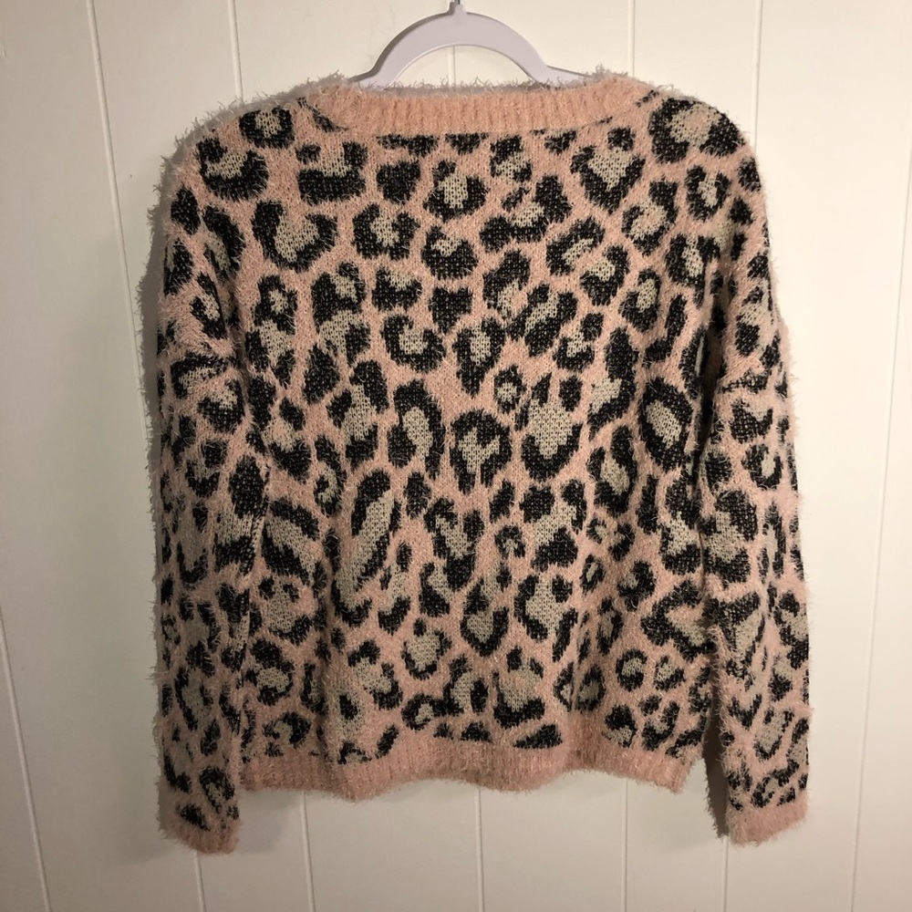 Wonderly Pink Leopard Print Fuzzy Super Soft Swea… - image 4